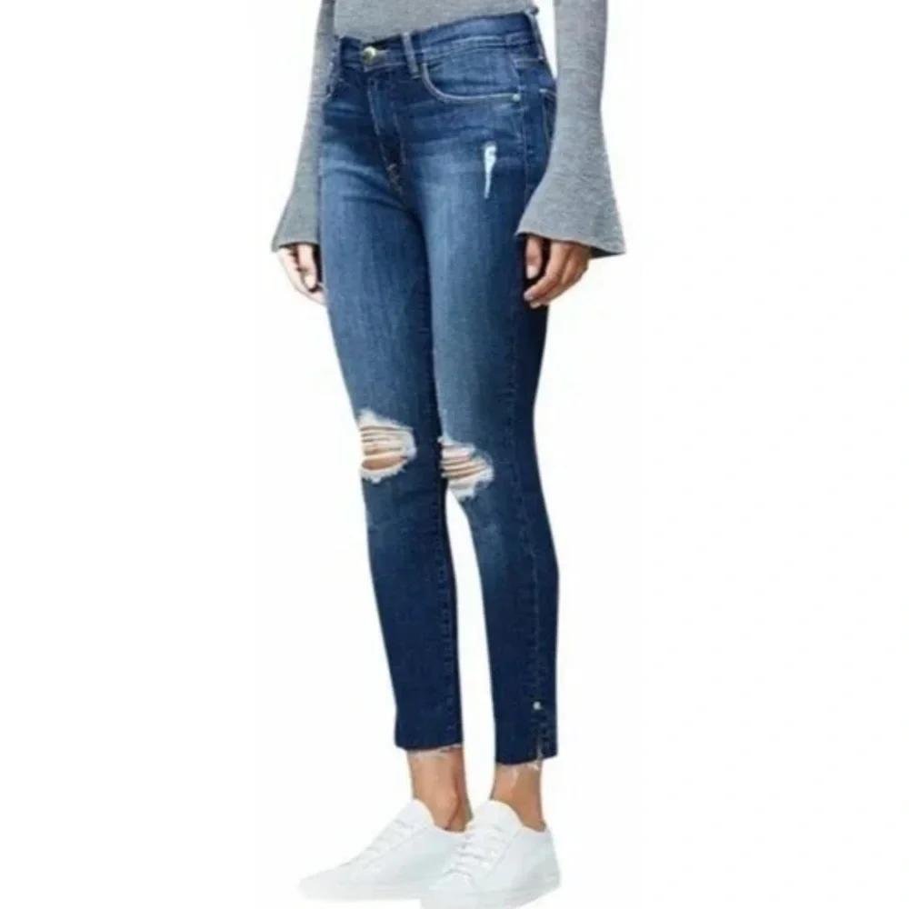 Distressed Le Skinny de Jeanne Frame Denim